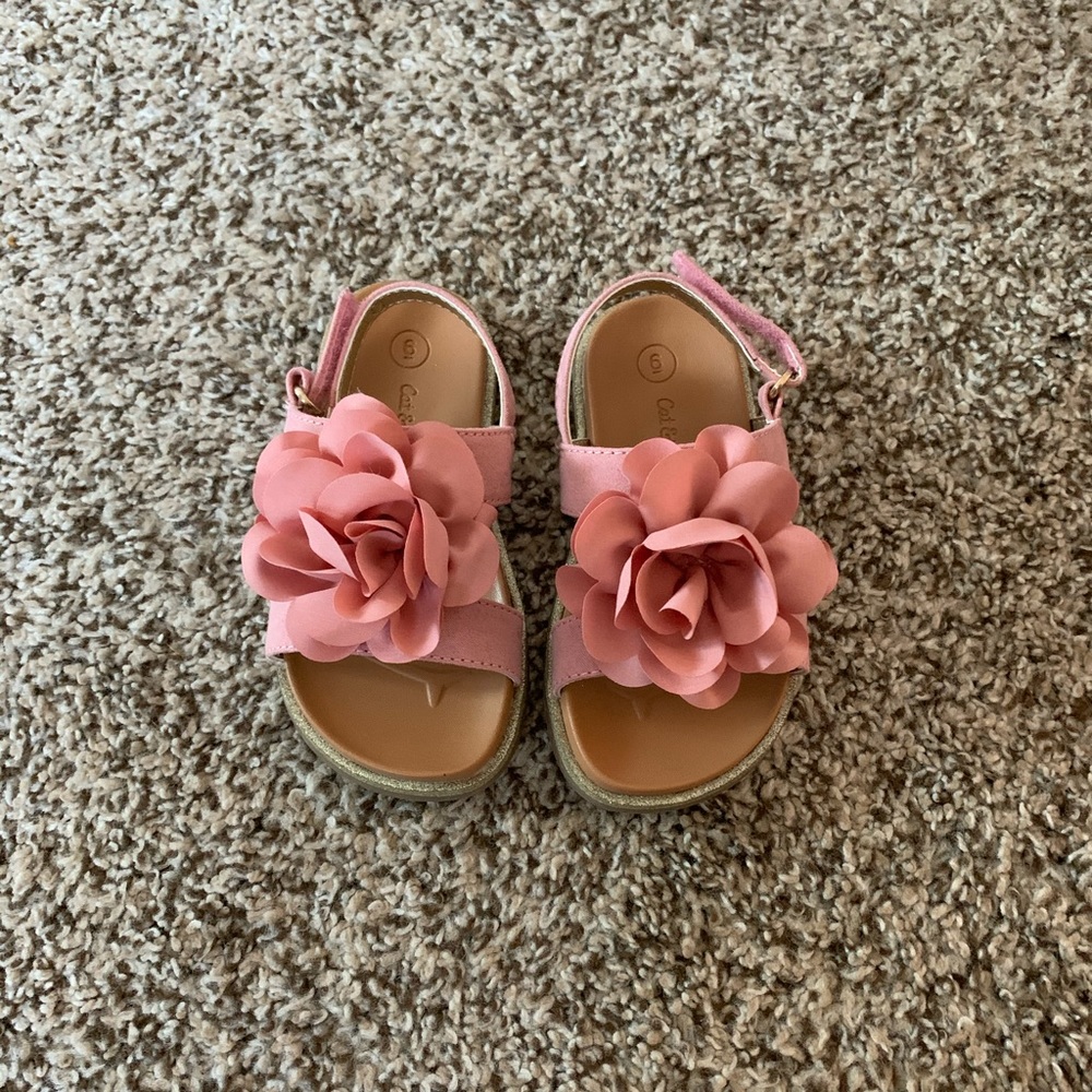 NWOT! Toddler Girl’s Flower Sandals